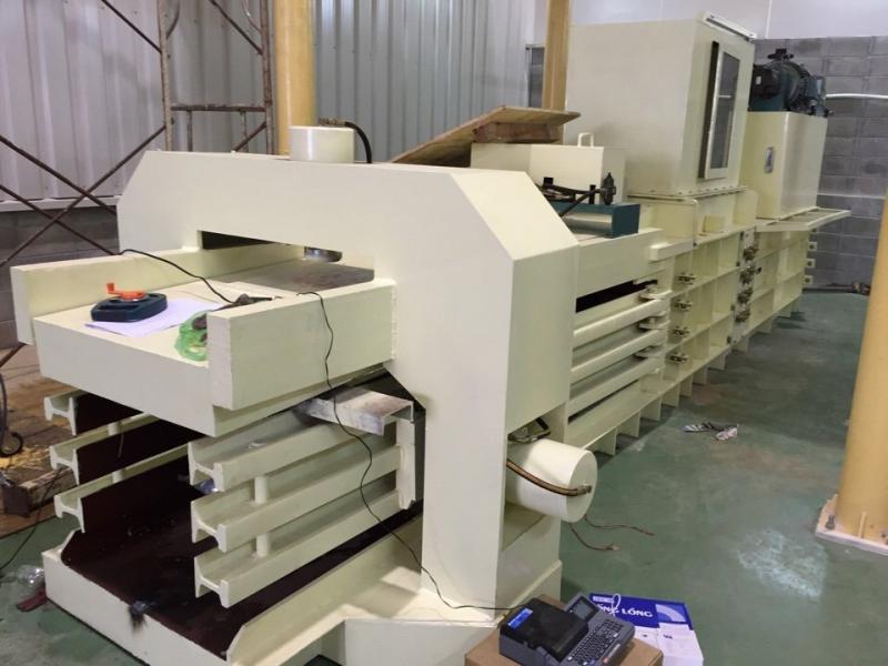 Tủ điện điều khiển