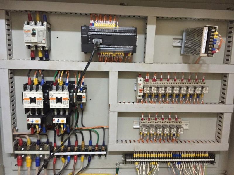 Tủ điện điều khiển